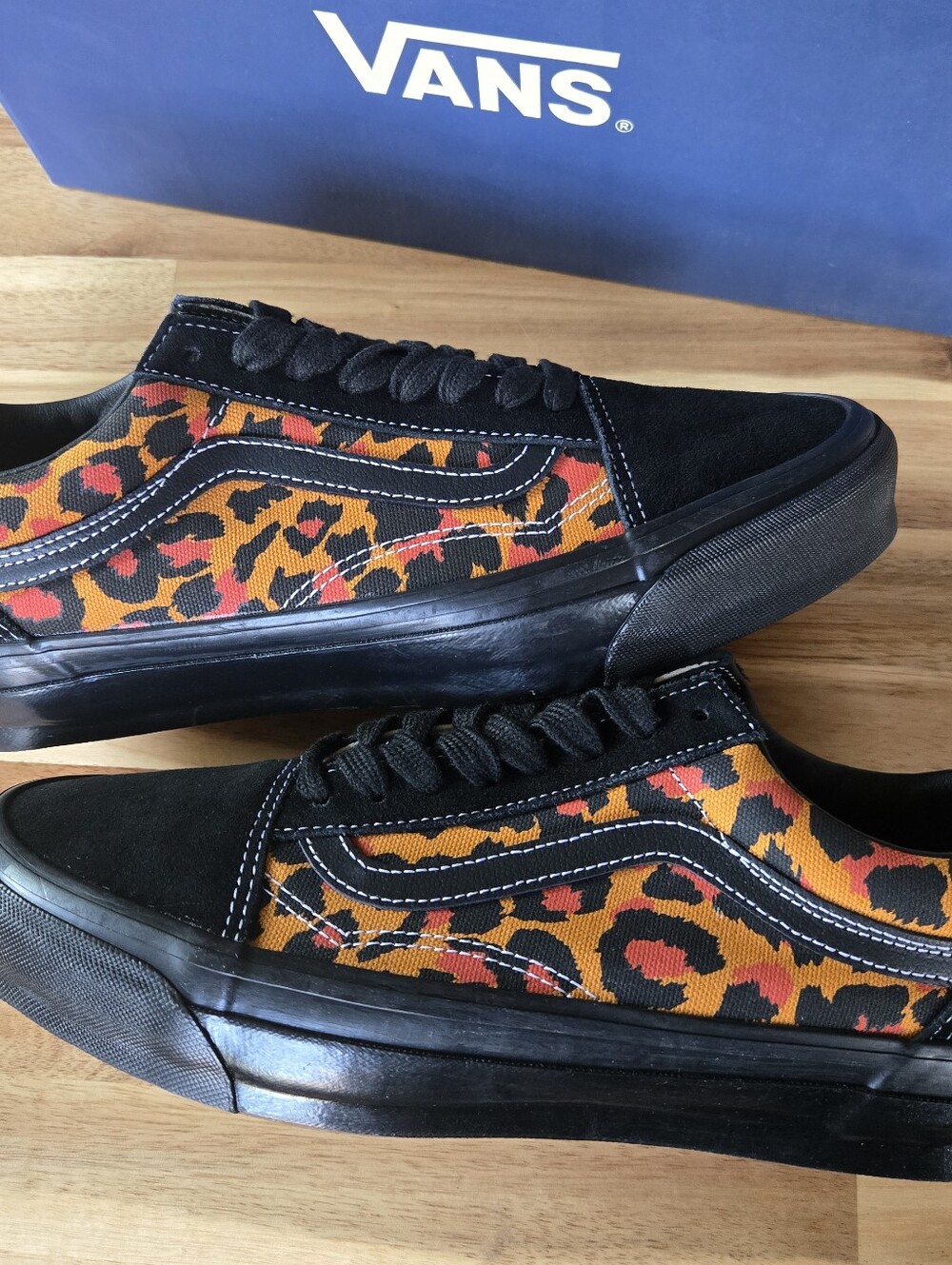 Vans LX Old Skool Skate Shoes Men's 9.5 Women's 11 Leopard Black OTW Premium